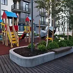 Modern Central Riga Apartment With Balcony, Gym Access, Dedicated Parking, Kitchen & Ac *