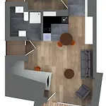 Modern Central Riga Apartment With Balcony, Gym Access, Dedicated Parking, Kitchen & Ac ריגה