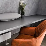 شقة Modern Central Riga Apartment With Balcony, Gym Access, Dedicated Parking, Kitchen & Ac ريغا