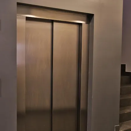 Park Alley Apartments With Private Parking * Ryga