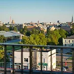 Modern Central Riga Apartment With Balcony, Gym Access, Dedicated Parking, Kitchen & Ac
