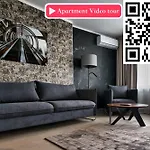 Lejlighed Modern Central Riga Apartment With Balcony, Gym Access, Dedicated Parking, Kitchen & Ac *