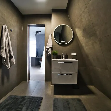 Appartement Scan Qr Code For Video Tour - Free Parking, Gym Access, Air Conditioning, Kitchen And In Riga