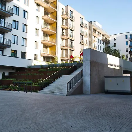 Appartement Scan Qr Code For Video Tour - Free Parking, Gym Access, Air Conditioning, Kitchen And In