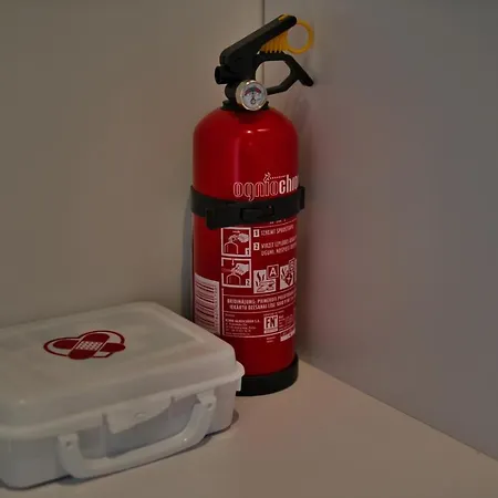 Appartement Scan Qr Code For Video Tour - Free Parking, Gym Access, Air Conditioning, Kitchen And In